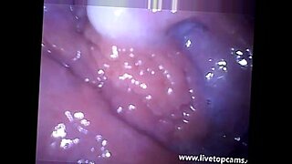 ngentot-sama-bocil-di-gilir-rame-rame-crot-di-dalam-vagina-semua