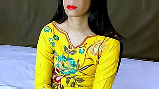 1529-jav-stepmom-cheating-with-right-next-to-her-old-husband-xvideos-com-03-oct-2021