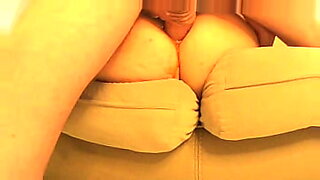 black-milf-romantic-hot-love