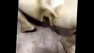 seal-pach-maal-hard-cry