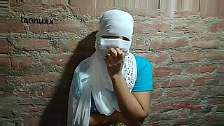 real-virgin-in-first-sex-pinay