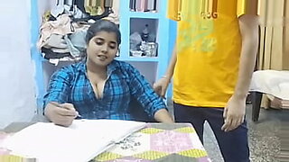 indian-hot-saree-teacher-lift-hart-fuck-with-student-homemade-sex-video