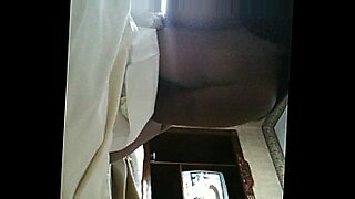 indo-tante-sange-di-hotel
