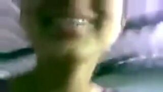 indian transparent saree boobs shaking