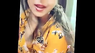 bokep-bocil-di-ajari-ngewe-sama-ibunya