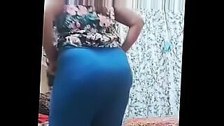 gautami-patil-blows-change-viral-video