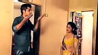 गर्म-माँ-गड़बड़-हो-जाता-है