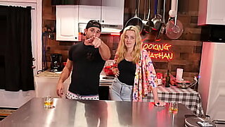 kohey-nitshi-toying-with-boozy-girl
