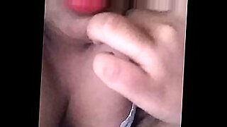 hard-fuck-using-to-break-virgin-while-the-female-will-be-crying