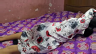 बंगाली-वीडियो-सॉन्ग-सेक्
