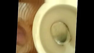 رجل-كلب-مطيع-المره-سكسيه