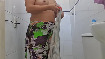 indian bath shaving hidden cam