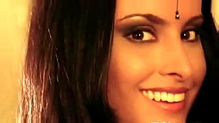 ممثلة-اوزباكستانية