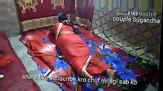 women-panteiss-video-to-bedroom