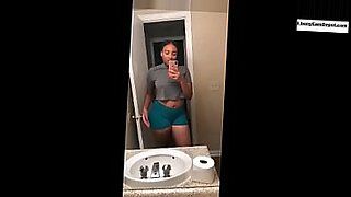 xxx-video-freak-of-cocks-huge-cumshot-mega-videos