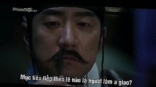 ⁣em-⁣gai-di-hop-lop-nhau-say-ngu-voi-ban-than-bi-bo-phat-hien