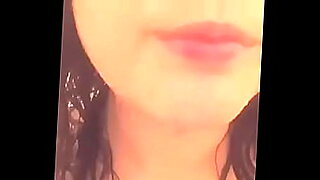 take-a-shower-with-your-youngest-daughter-while-dancing-her