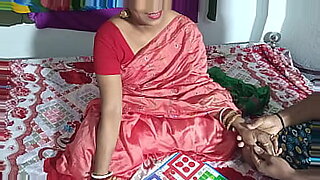 chutti baras ki ladki ki sexy video