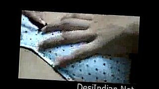 morgan-reese-masturbating-with-dildo