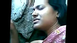 hinde-sexy-pihgr