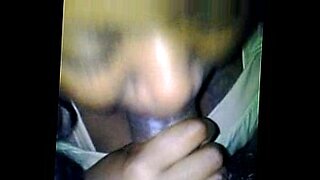 06-05-2022-छिपाएँ-very-hot-teen-gets-fucked-by-her-politician-lover-in-the-house-he-bought-for-her