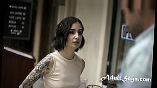 sonia-blaze-hairy