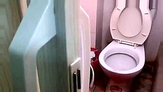 only indian girls toilet hidden cam