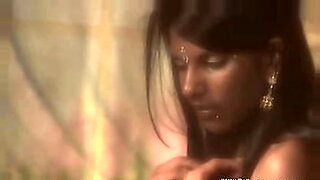 telagu-nudes-stage-shows