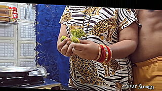 Monique-fuentes-fuck-at-kichen