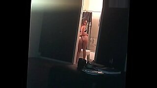 সানিলিওনেরxজনিছিঞভিডিও