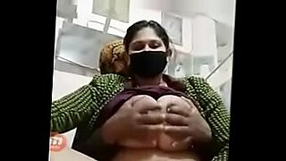 سكس-فيديو-خليجي-ديوث-جايب-فحل-اسود-لي-ين
