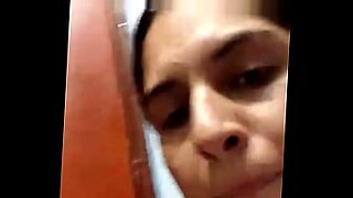 video-of-south-african-female-police-officer-having-sex-with-her-18-years-old-son
