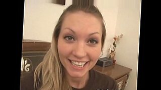boobs-groping-in-bus