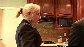 dogs-meeting-a-homens