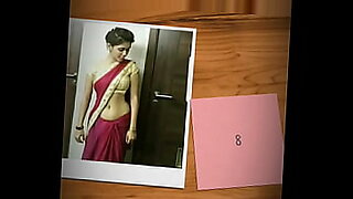 he-mede-me-squirt-in-private-video-room