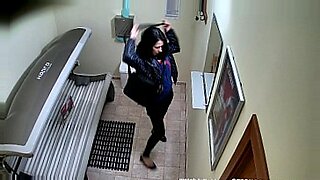 showing-body-for-cash