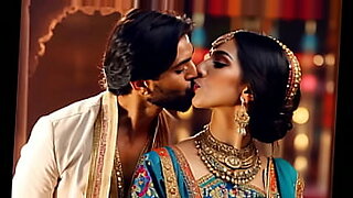 see-my-cute-pakistani-coed-chicks-kissing-right-in-the-college-room