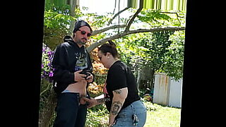 video-when-a-woman-is-pouring-water-insex