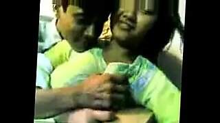 বাংলা-দেশী-মেয়ে-দের-গোছল