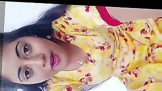 mak-gemuk-memek-bulu-lebat-bokeb-indonesia-xxx