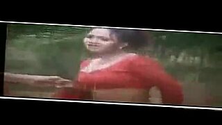 yek-kya-karwa-rhe-ho-viral-girl-video