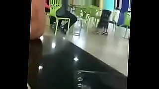 shemale-try-on