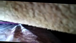 indian-bhabhi-fingering-with-devar