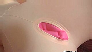 fownd-stepmom-an-stepdaughter-jeckingoff-an-they-let-son