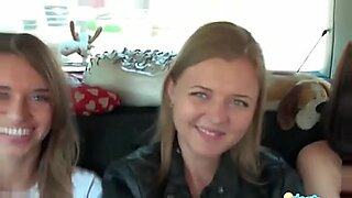 visit-queentits-yourr-welcome