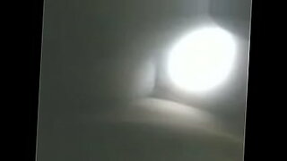 َتحليخ-بنت-عربيه