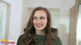 step-bro-sneaks-his-dick-inside-step-sis