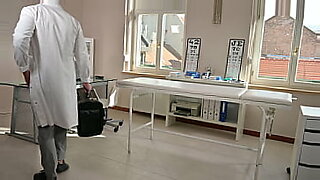 japan-lesbian-misage-with-japanes-lesbian-spanking