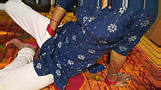 my-new-girlfriends-first-fuck-desi-story-desi-and-girlfriend-xxx-videos