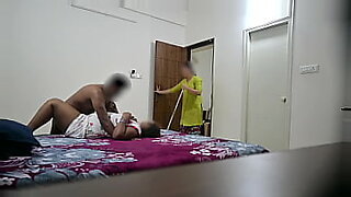 naked-woman-orgasm
